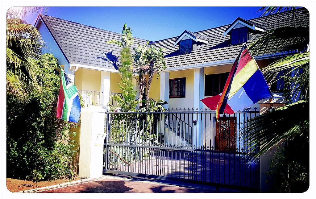 Golf And Garden Guesthouse Съмърсет Уест Екстериор снимка